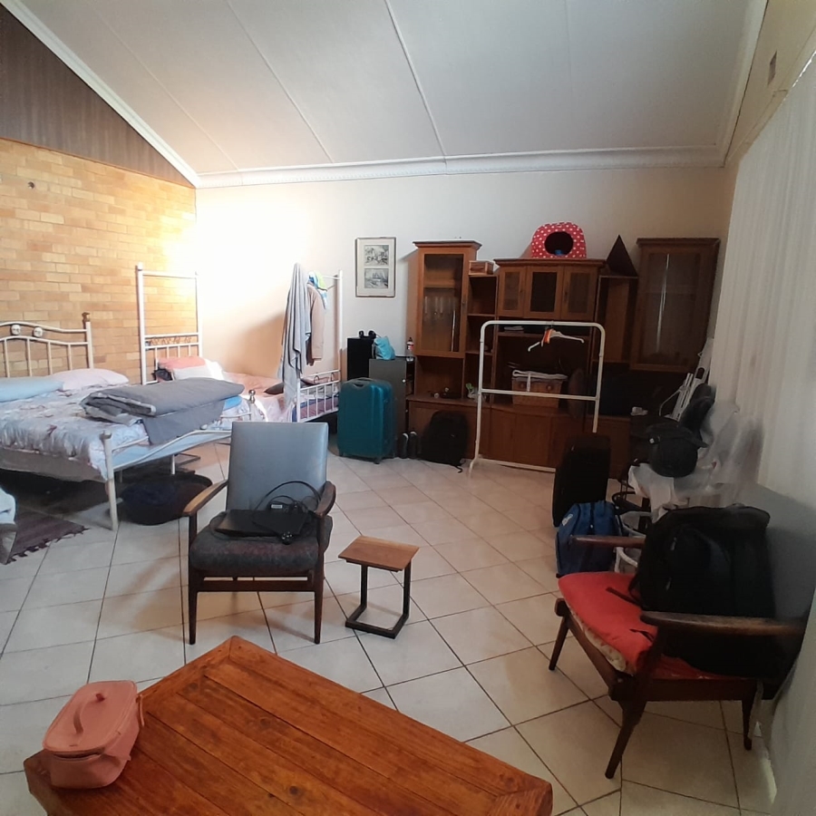 4 Bedroom Property for Sale in Schietfontein North West